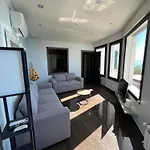 Un Mare Di Fiori Apartmán