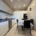 Un Mare Di Fiori Apartmán Ventimiglia