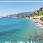 Un Mare Di Fiori Apartmán