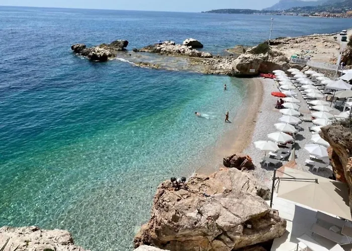 Un Mare Di Fiori