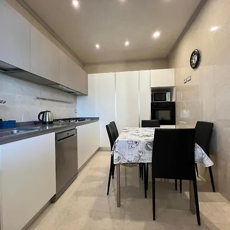 Un Mare Di Fiori Apartman Ventimiglia