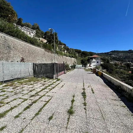 Un Mare Di Fiori Lägenhet Ventimiglia